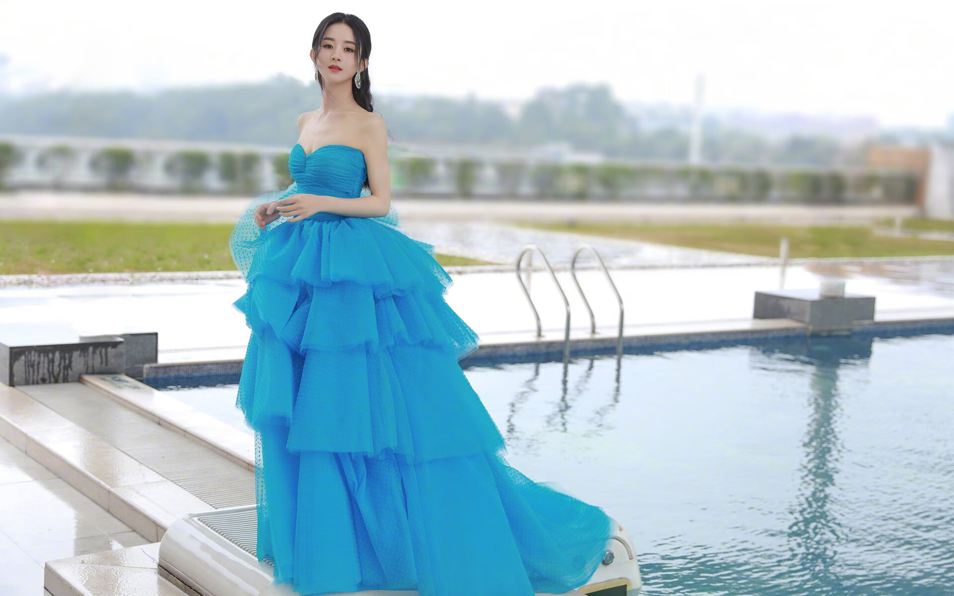 年轻球员崭露头角,俱乐部未来可期!,年轻球员足球