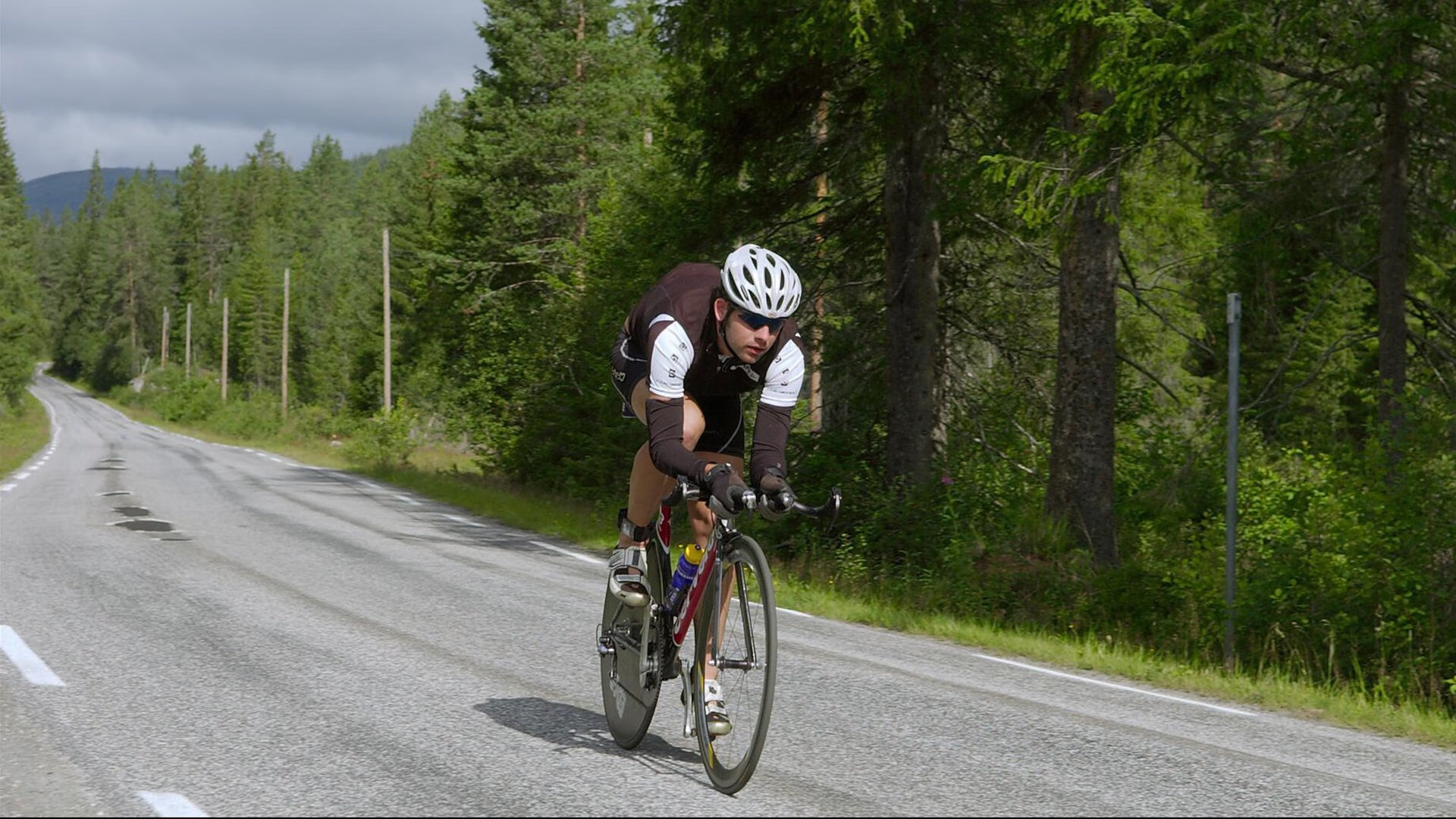 开云中国-卡特的传球视野和精确度，令全黑队在场上始终占据优势，卡特10佳球
